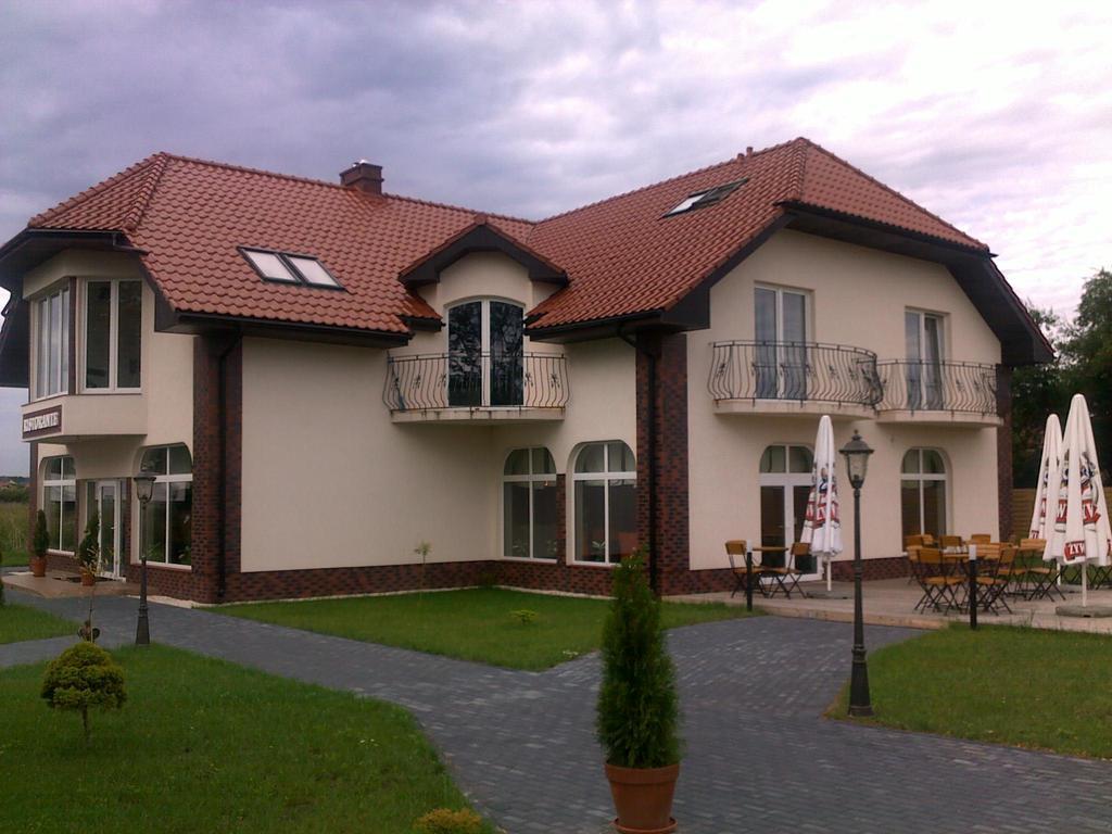 Rezydencja Lux Rewa Exterior photo